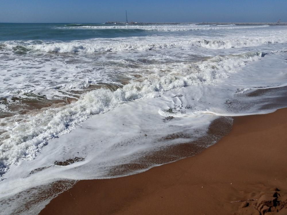  Quels sont les plus beaux spots de surf des côtes marocaines ?